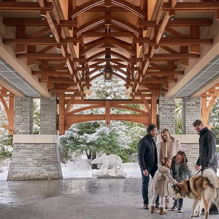 Four Seasons Resort Whistler Exteriör bild
