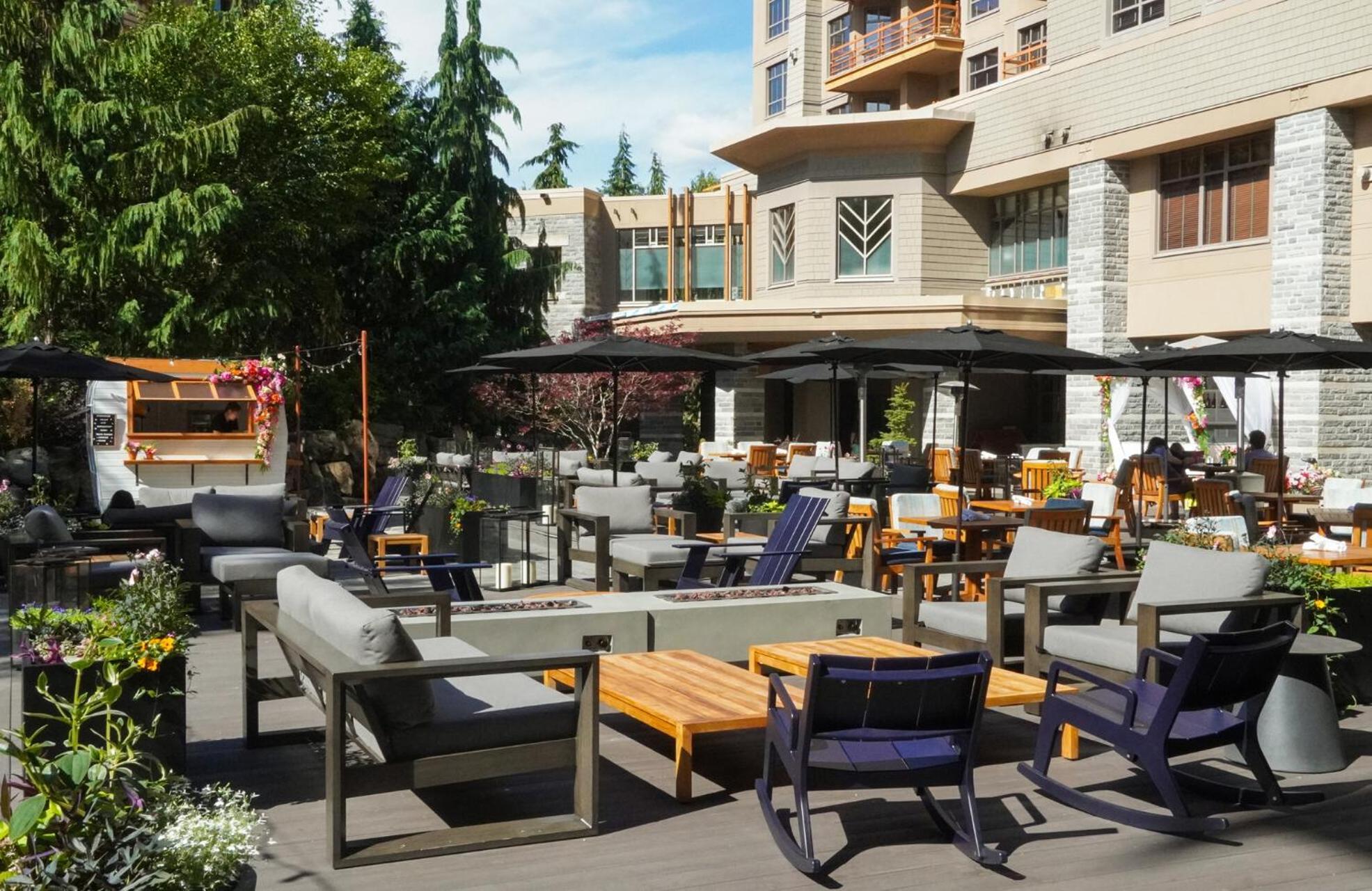 Four Seasons Resort Whistler Exteriör bild